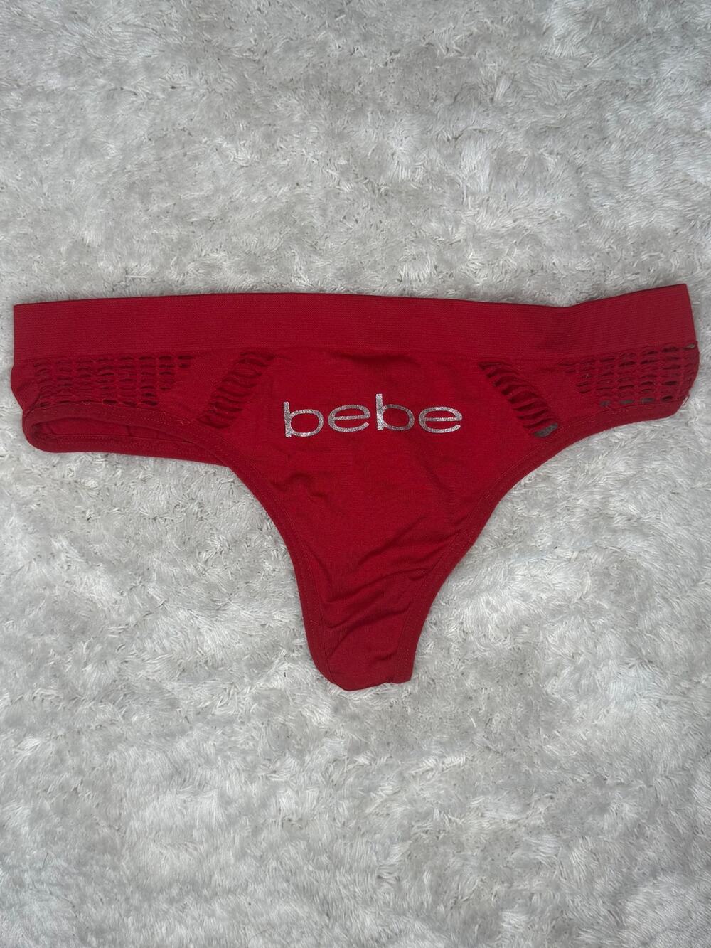 NWOT bebe Red Logo Front Thong Low Rise Seamless Size S